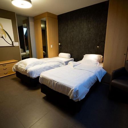 Su'Ro Bed And Breakfast Gent Bagian luar foto