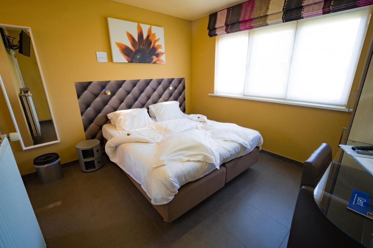 Su'Ro Bed And Breakfast Gent Bagian luar foto